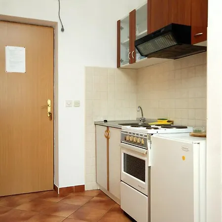 Apartment Molunat 3544d *